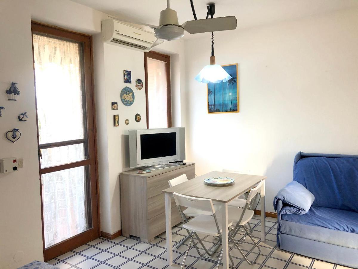 Studio At Costa Saracena Castelluccio 30 M Away From The Beach With Sea View Shared Pool And Furnished Terrace Agnone Bagni Luaran gambar